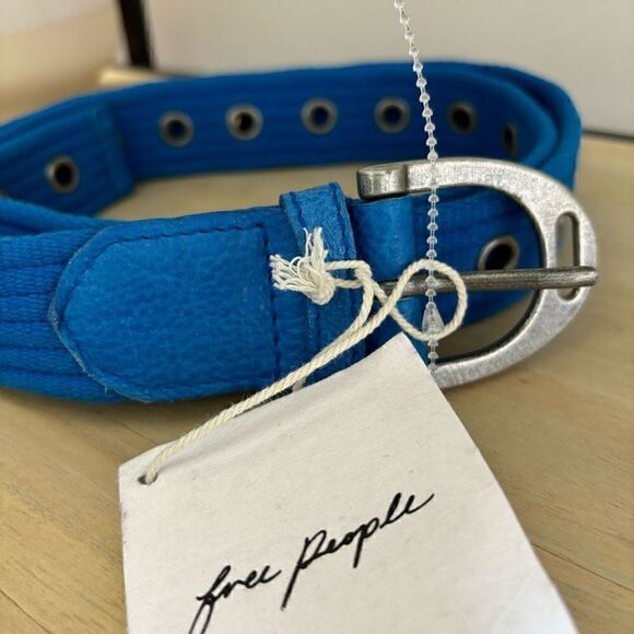 Free people Avril grommet leather woven belt cobalt blue S/M new main image 12